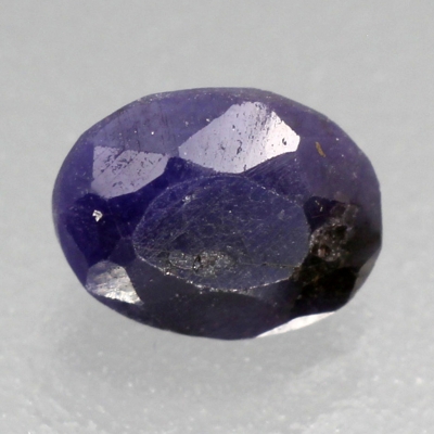 Камень голубой корунд натуральный 1.85 карат арт 23444