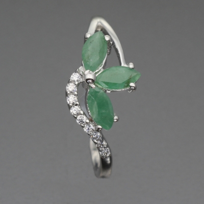 Серебряное кольцо с зеленым бериллом натуральным арт. 27158
