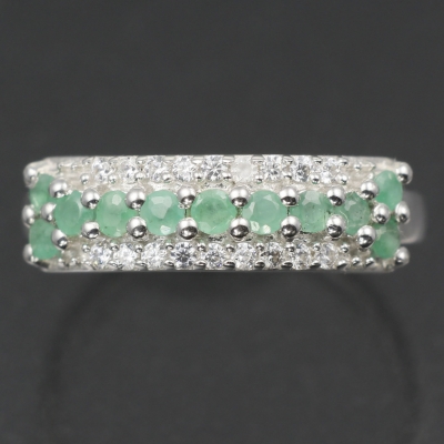 Серебряное кольцо с зеленым бериллом натуральным арт. 27112