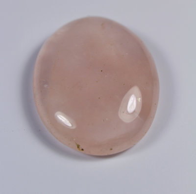 Камень розовый Кварц натуральный 25.65 карат арт. 3594