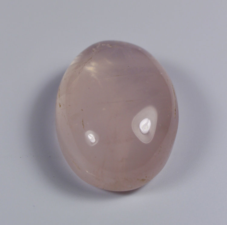 Камень розовый Кварц натуральный 24.25 карат арт. 3584