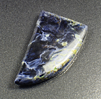  Камень Петерсит натуральный 11.50 карат арт. 16076