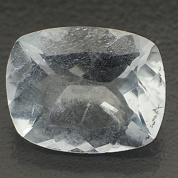 Камень Аквамарин натуральный 12х10 мм октагон 3.55 карат арт. 16718