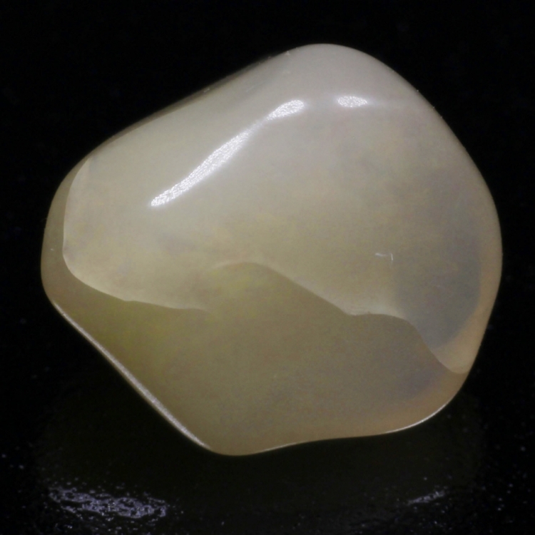  Камень радужный опал необработанный натуральный 6.50 карат арт. 16195