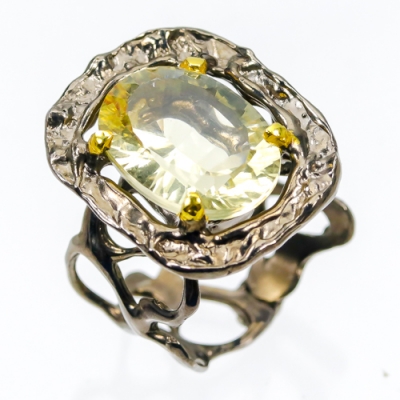 Серебряное дизайнерское кольцо с натуральным лимонным кварцем арт 33528