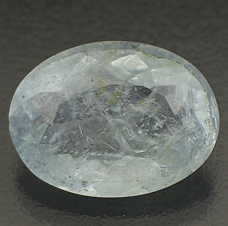 Камень Аквамарин натуральный 15х11 мм овал 6.65 карат арт. 17919