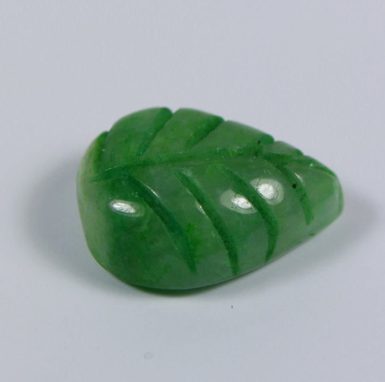 Камень зелёный берилл  натуральный 10.90 карат арт. 10665