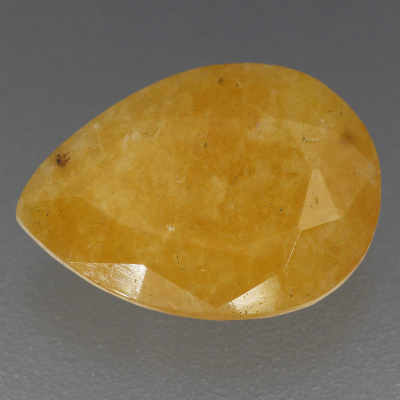 Камень жёлтый сапфир натуральный 18.90 карат арт 26726