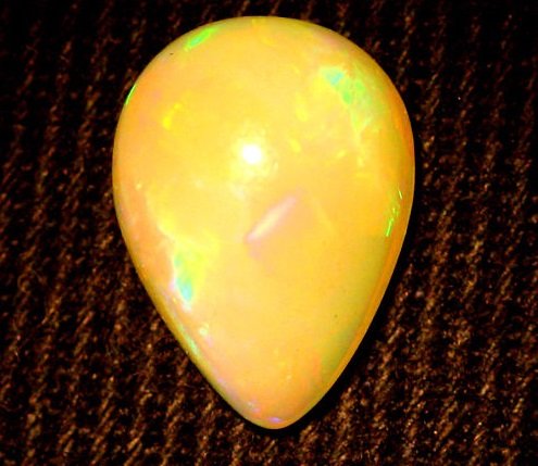  Камень RAINBOW MULTI опал натуральный 2.25 карат арт. 4974