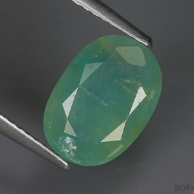 Камень зелёный берилл  натуральный 2.89 карат арт. 25089