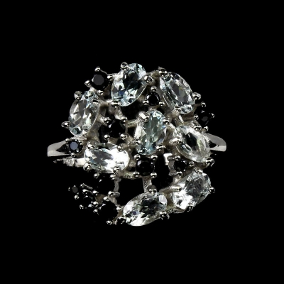 Серебряное кольцо с топазом натуральным арт 28032