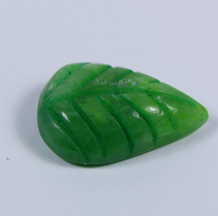 Камень зелёный берилл  натуральный 11.85 карат арт. 10653