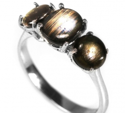 Серебряное кольцо с натуральным звездчатым сапфиром арт. 28079